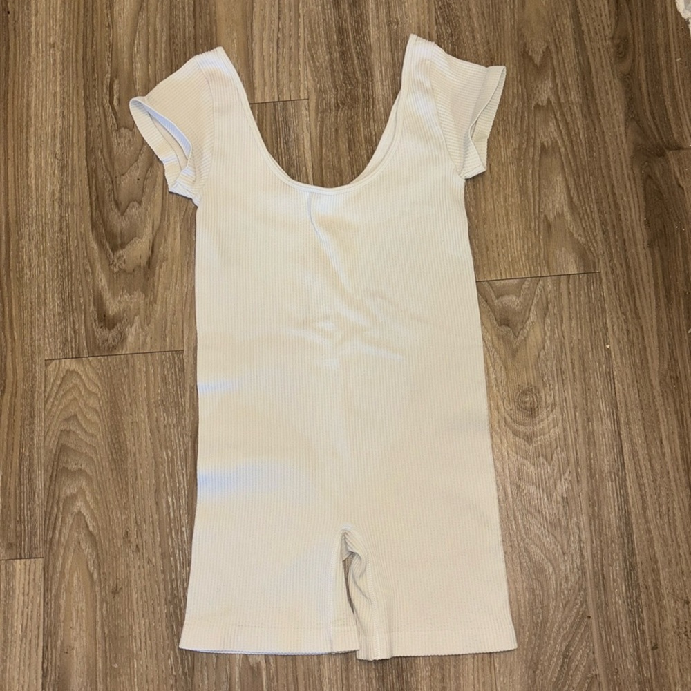 Super cute cream bodysuit